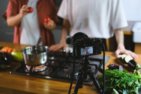 How to Turn Amazon Product Reviews Into Social Proof Content