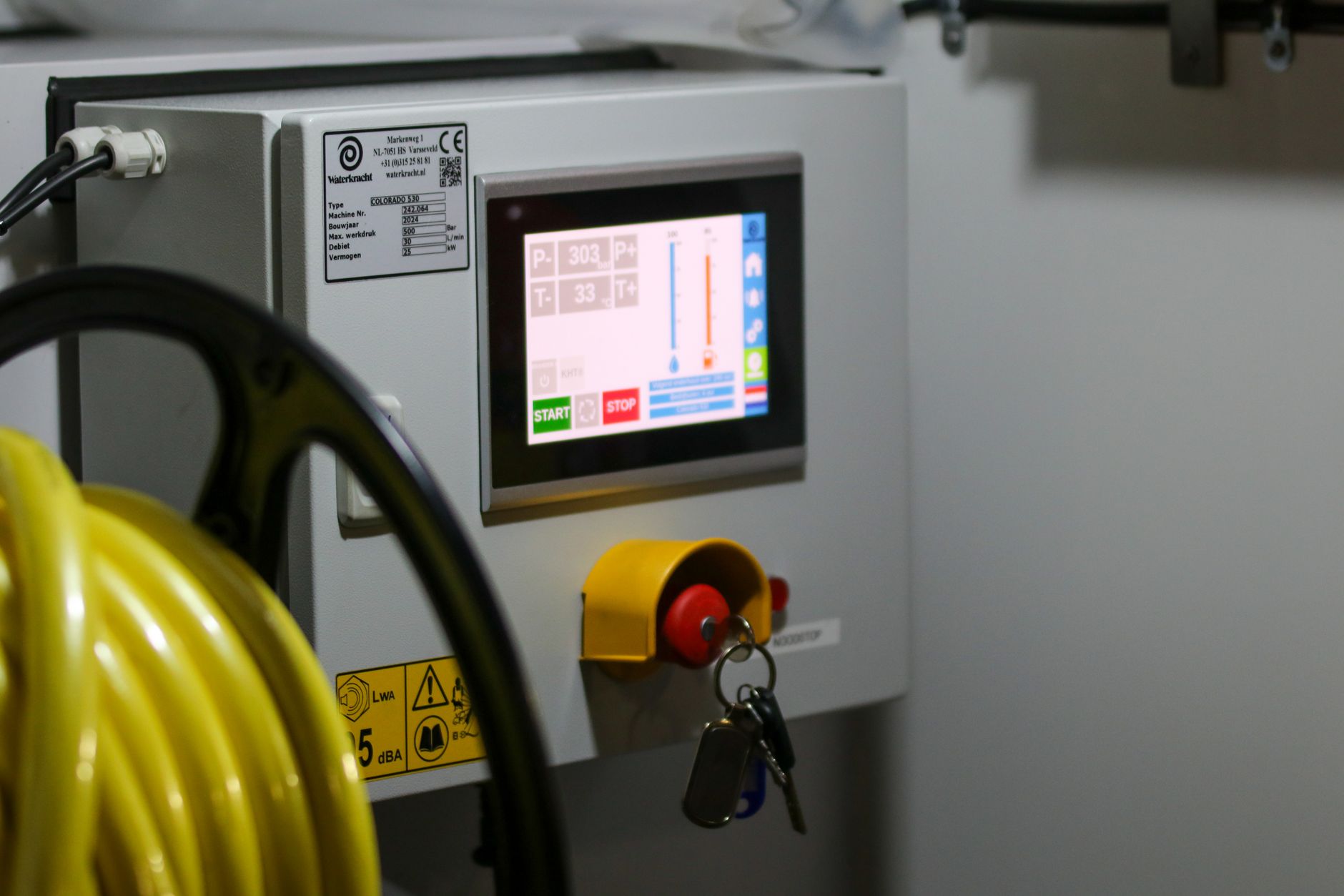 Computer screen displaying an automated workflow dashboard used for lead generation