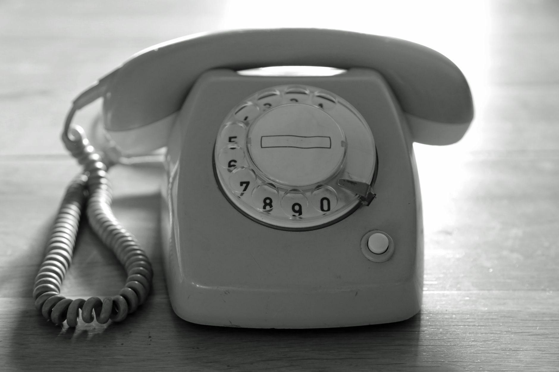 Smartphone screen showing a link-in-bio style landing page